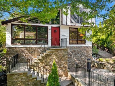 39 Sylvan Ave