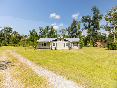 5252 Country Side Dr