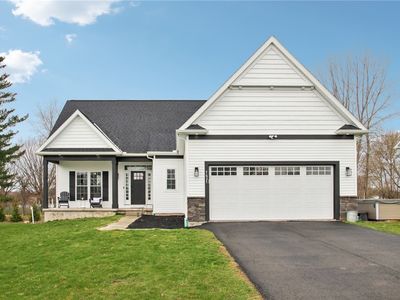 7627 Fairway Dr