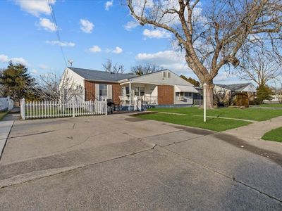 1351 Virginia Ave