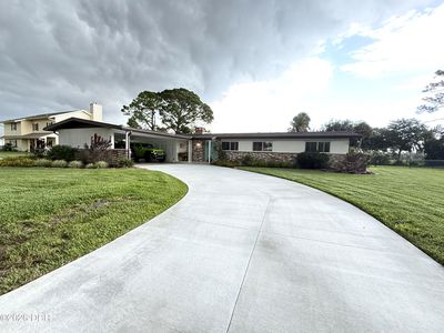 801 Fairway Dr