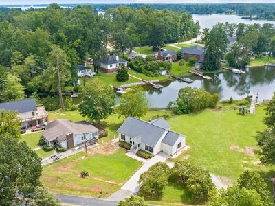 217 Lakewood Dr