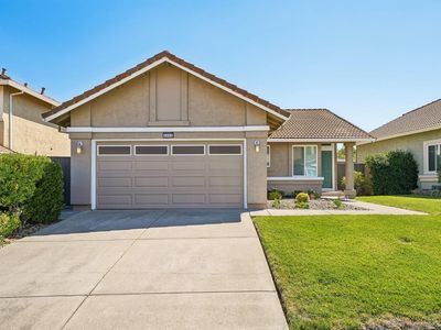 5059 Lakeview Circle
