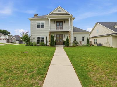 3825 Carolina Dr