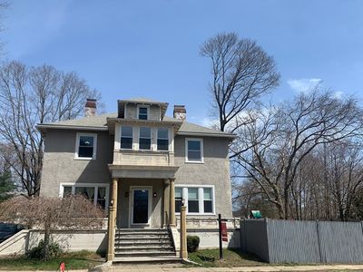 6 Rock St