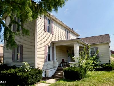 142 N Main St
