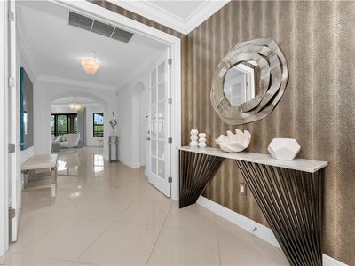 2739 Tiburon BLVD E #302