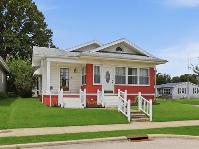 1320 N Main St