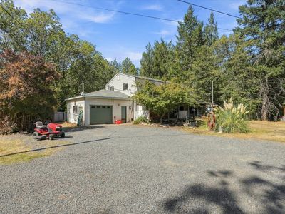 300 Vannoy Creek Rd