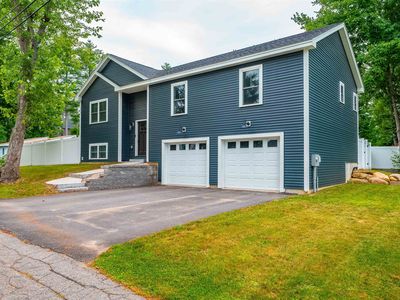 9 Lawn Avenue