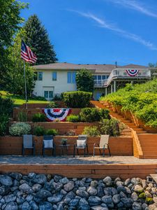 1405 Geneva Dr