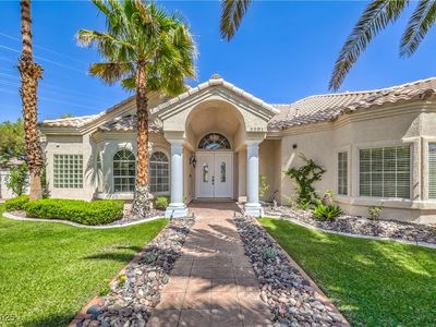 2201 Country Cottage Ct