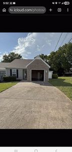 415 Keswick Ct