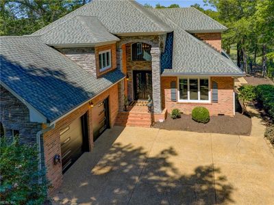 208 Mariners Cir