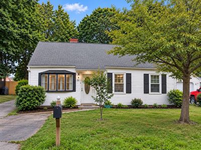Property at 19 Rayburn Rd, Stoughton, MA