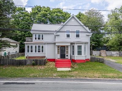 229 W Chestnut St