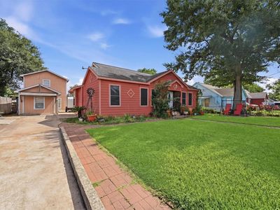 811 Canadian St