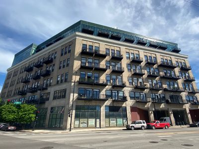 1645 W Ogden Ave Unit 338