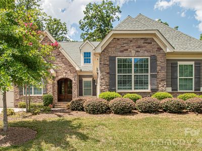 324 Eden Hollow Ln