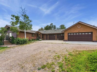 1709 Moriah Ln