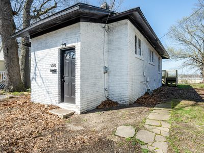 550 Sherman Ct