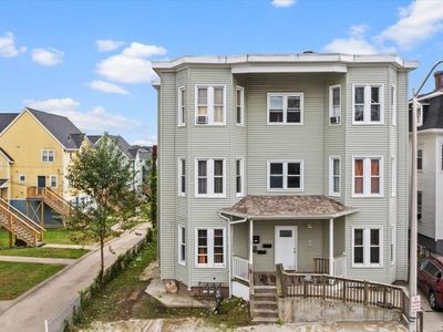 128 Beacon St