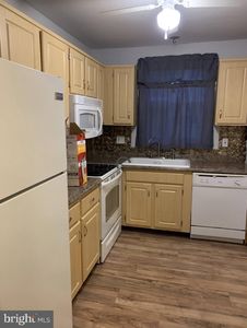 25 Florence Tollgate Pl Unit 4