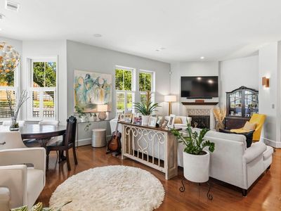 535 N Spring St #1