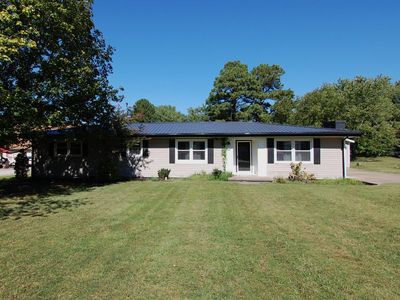 5313 Eva Dr