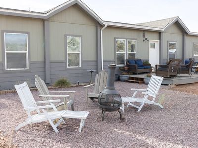 1322 N Apple Blossom Ln