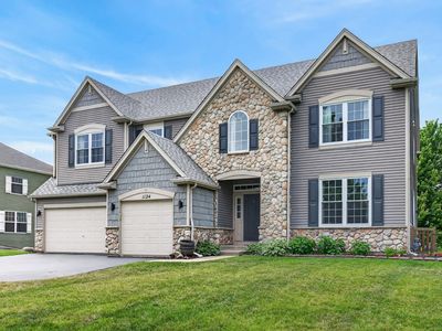 1124 Ashlyn Ln