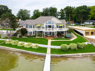 695 Pearl Beach Rd