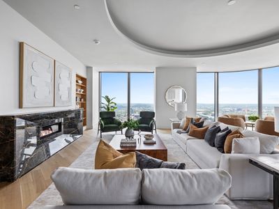 1 Dalton St APT 5101