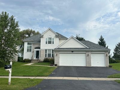 712 Brighton Cir