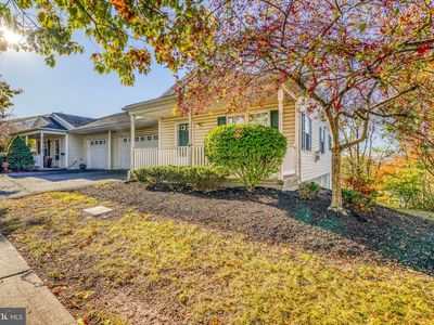 117 W Harmony Dr