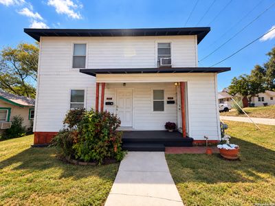 1448 W SUMMIT AVE
