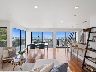 647 Grand View Ave APT 3