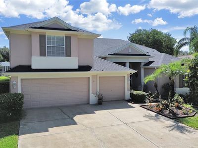 19334 Autumn Woods Ave