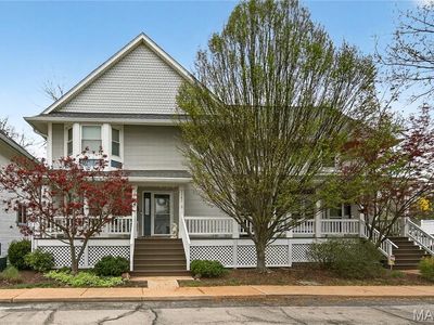 1187 Hawken Pl