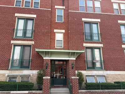 336 S 3rd St APT 3