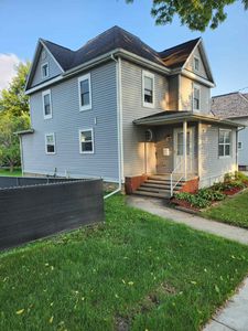 Property at 407 S Lincoln Ave, Beaver Dam, WI