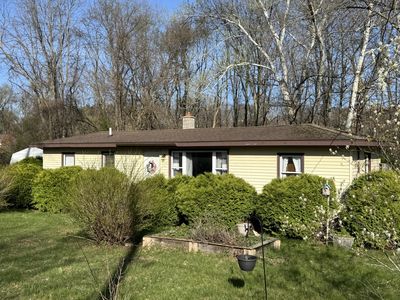 6283 Brooklyn Rd