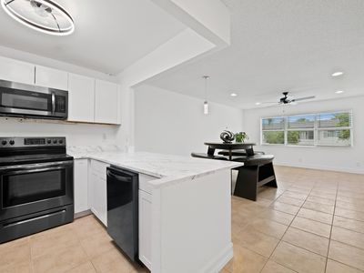 430 SE 2ND Avenue #21