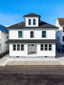 148 E Hildreth Ave Unit 2