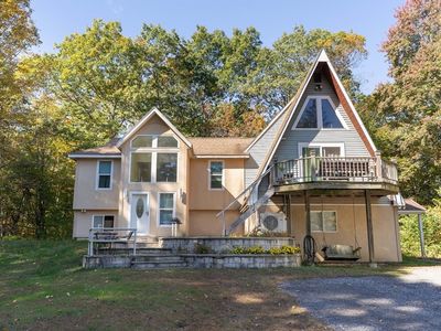 Property at 68 Lyon Rd, West Brookfield, MA
