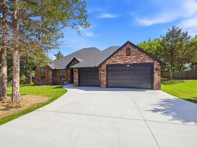 2413 Black Jack Ct