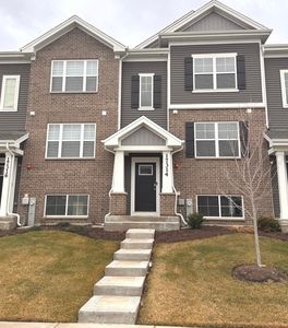 17314 Roscommon Rd