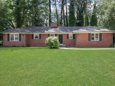 1421 Nerine Cir