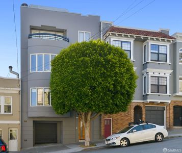 2746 Gough St #2