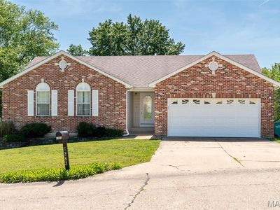 1383 Oakridge Estates Dr